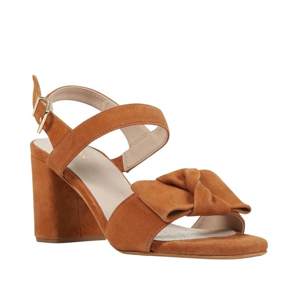 Geox Boho Platform Suede Block Heel Cross Strap Sandals Womens Size 40 NEW
